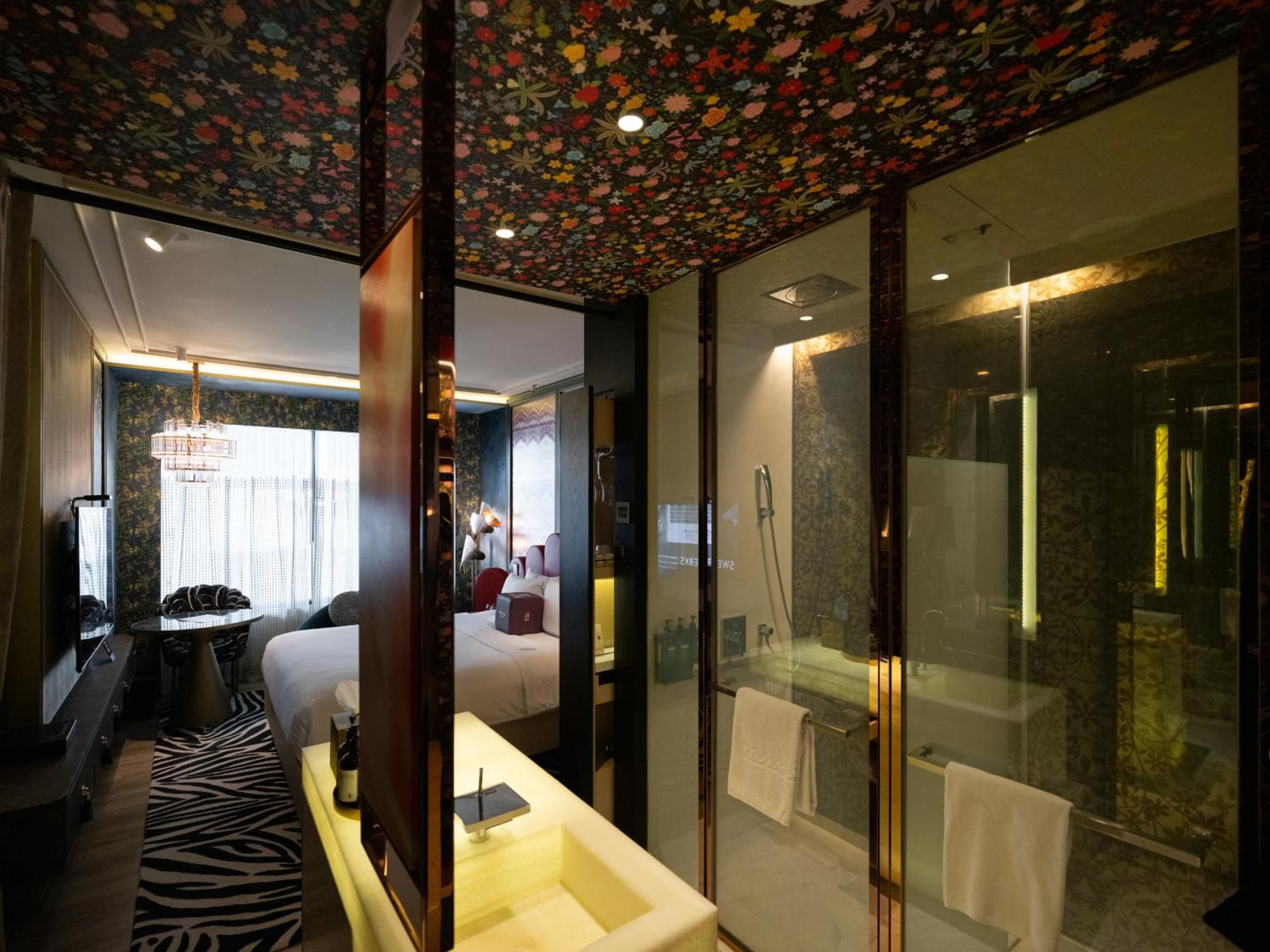 Blush Room